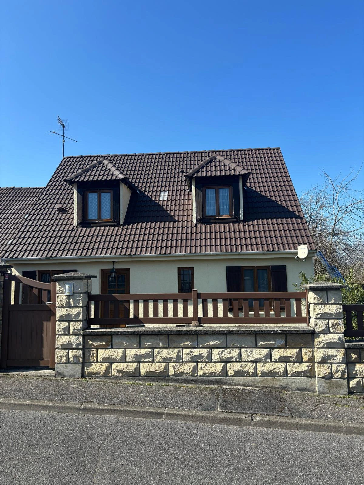 Nettoyage toiture Seine-et-Marne (77)